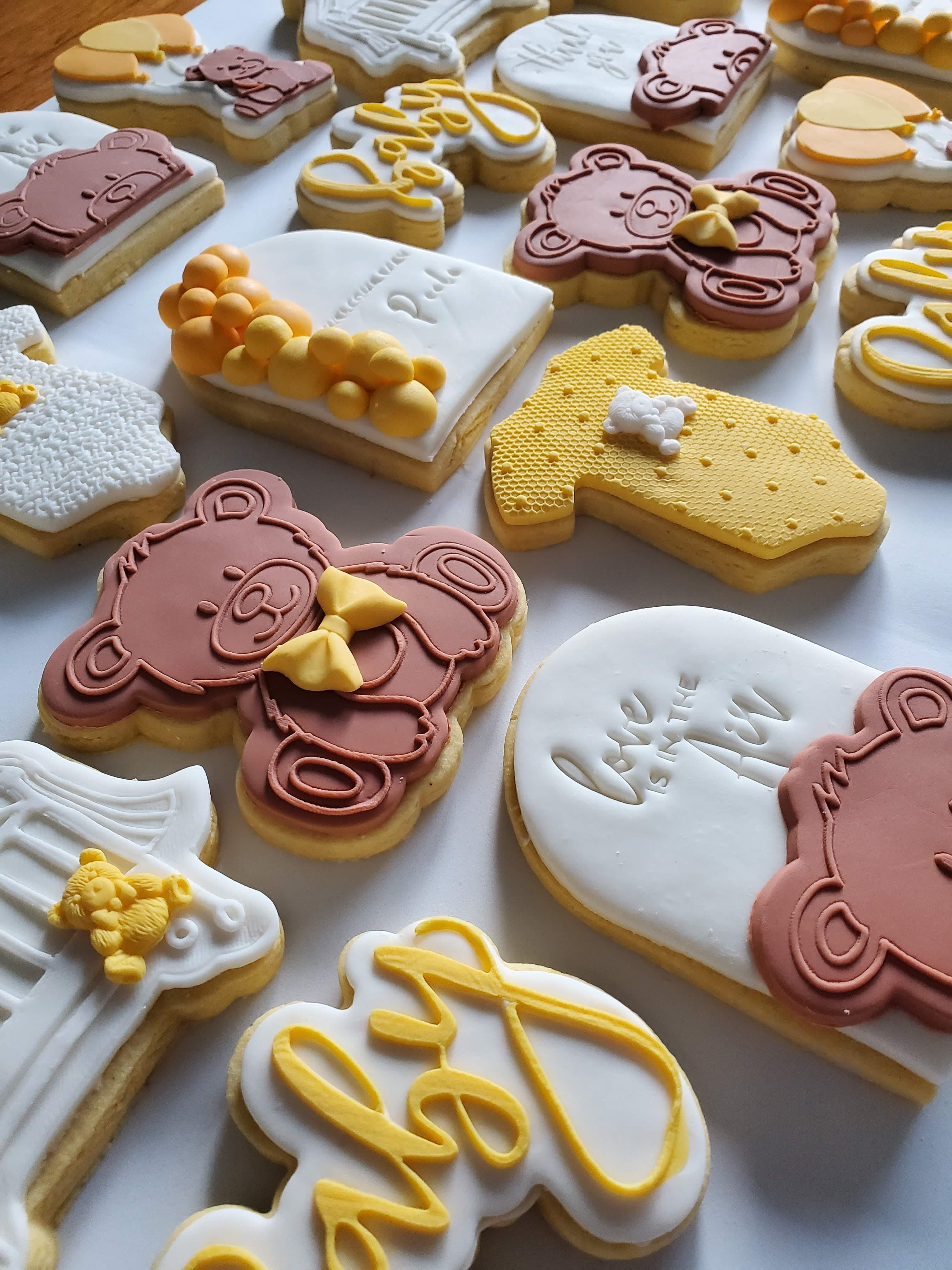 Baby Bear Theme Cookie from Cookie Spot