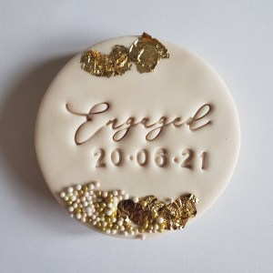 Engaged Cookie – Announce Your Wonderful News in Sweet Style!