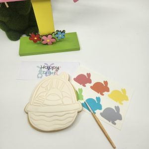 Paint your own easter cookie
